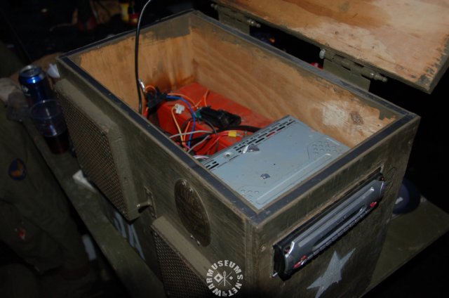 insidethetransformedammobox.jpg