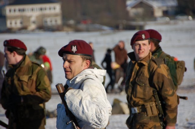 britishparatroopers2.jpg