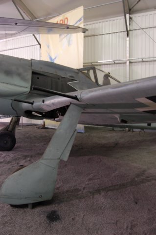 fw190aleftfrontview.jpg