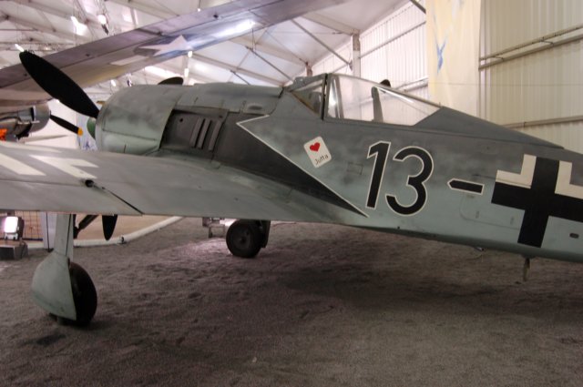 fw190aleftsideview.jpg