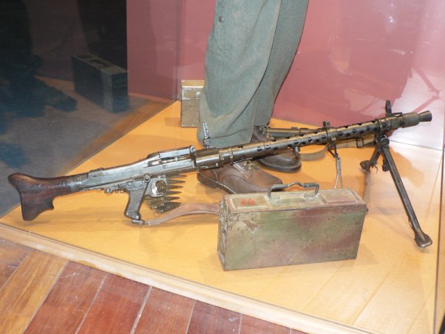 germanmg42machinegun.jpg