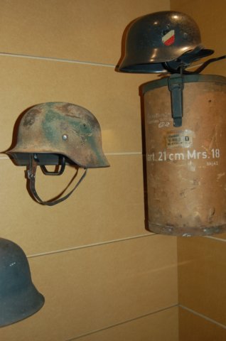 germanhelmets2.jpg