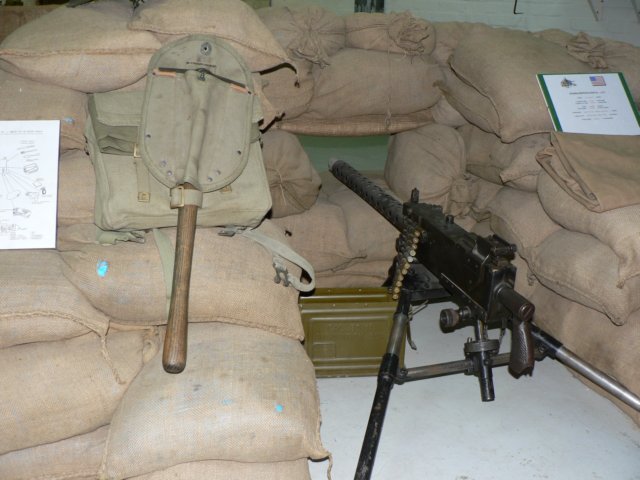 browning1919a4machinegunwithsandbags.jpg