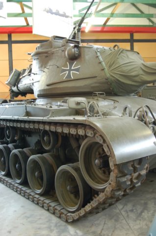 westgermanm47rightfrontview.jpg