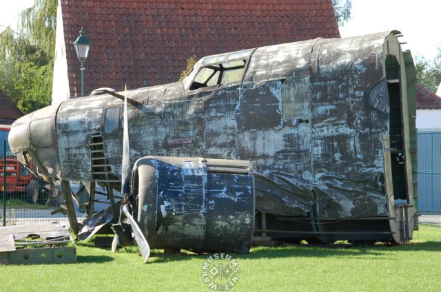 b24liberatorwreckage4.jpg