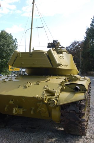 m41bulldogrightrearview.jpg