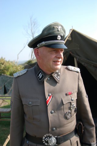 germanofficer4.jpg