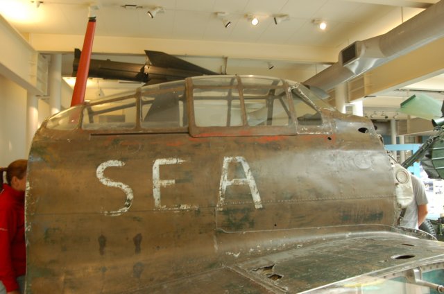 a6m5zerocockpit.jpg