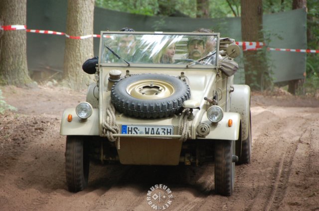 kubelwagen4.jpg