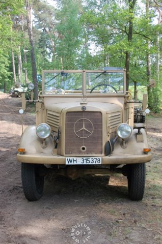 mercedesbenzl1500a.jpg