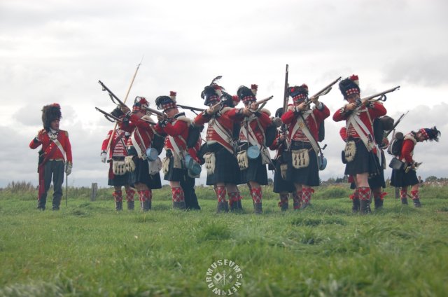 scottishsoldiersreadytofire.jpg