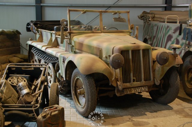 sdkfz10.jpg