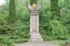 statue2_small.jpg