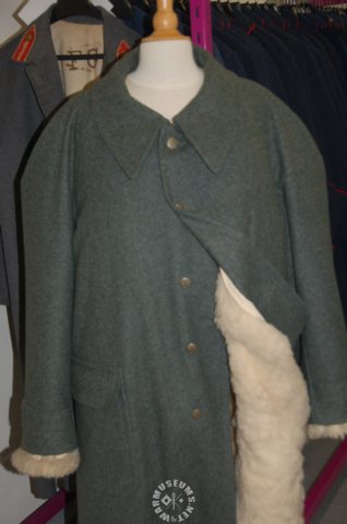 coatusedbywinstonchurchill.jpg
