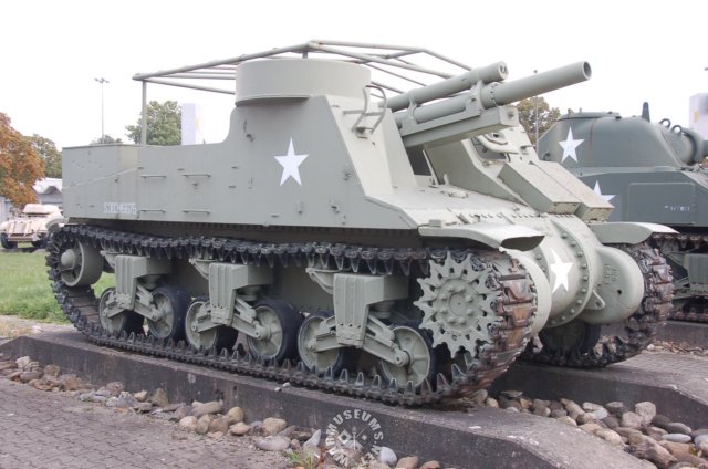 m7priest1942.jpg