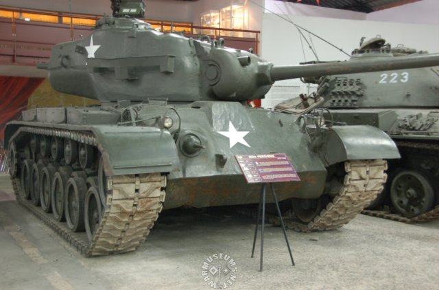 m26pershing2.jpg