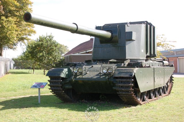 centurionmark12hullwithfv4005turret.jpg