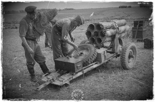 cmnebelwerfer42mustbereadytoleavethebattlefield.jpg