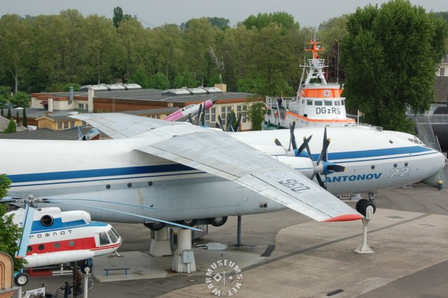 milmi2andantonov22.jpg