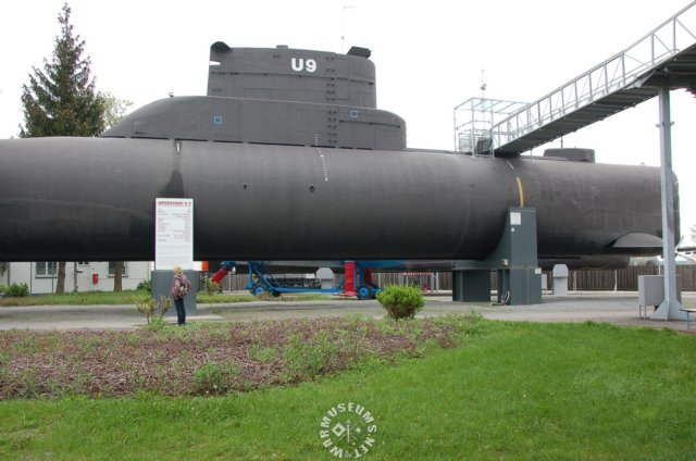 u9submarine.jpg