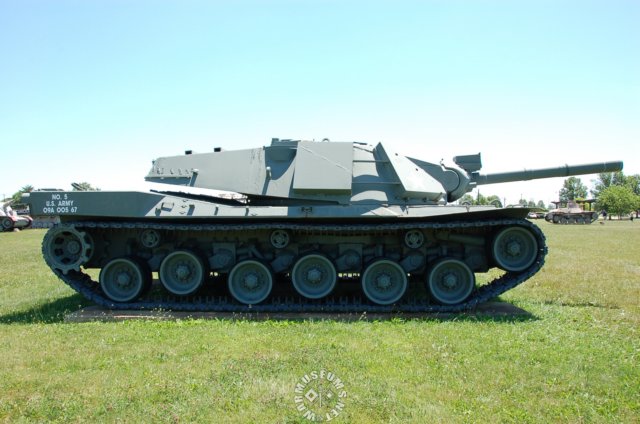 mbt70tankprototype.jpg