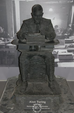 alanturingstatue.jpg