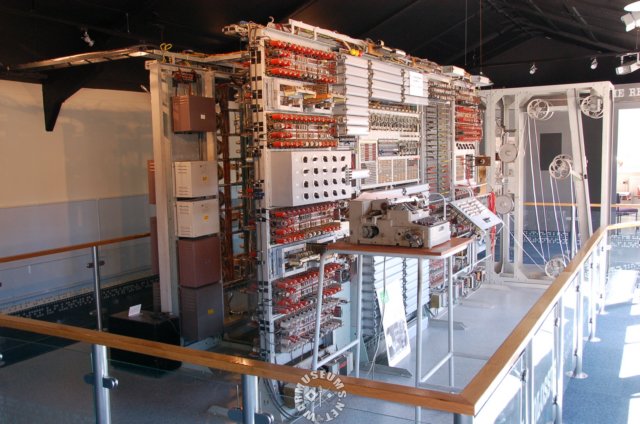 colossusthe1stmoderncomputer.jpg