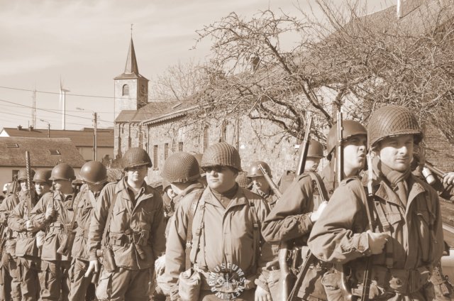 ussoldiersonthemarch.jpg