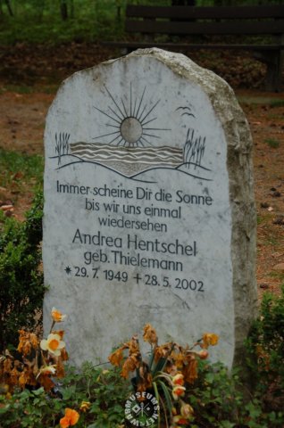 grave.jpg