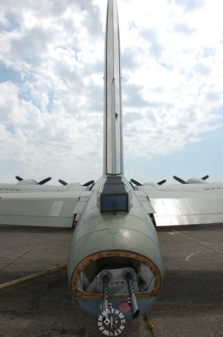 b17grearturret.jpg