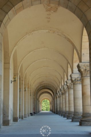 corridor2.jpg