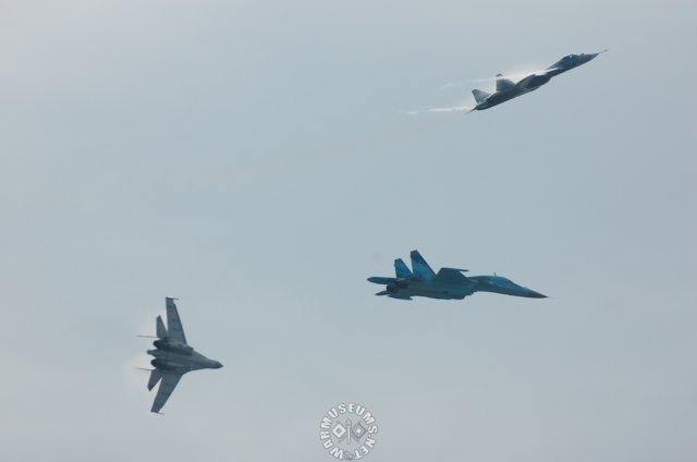 mig29withsu34andtu502.jpg