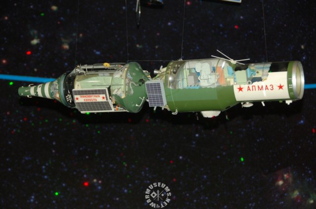 spacestation.jpg