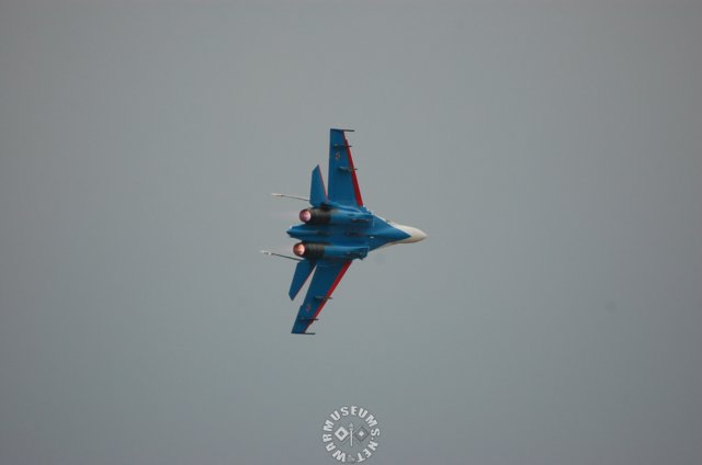 su2719.jpg