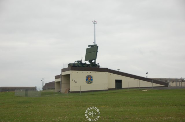 radarontruckinairbase.jpg