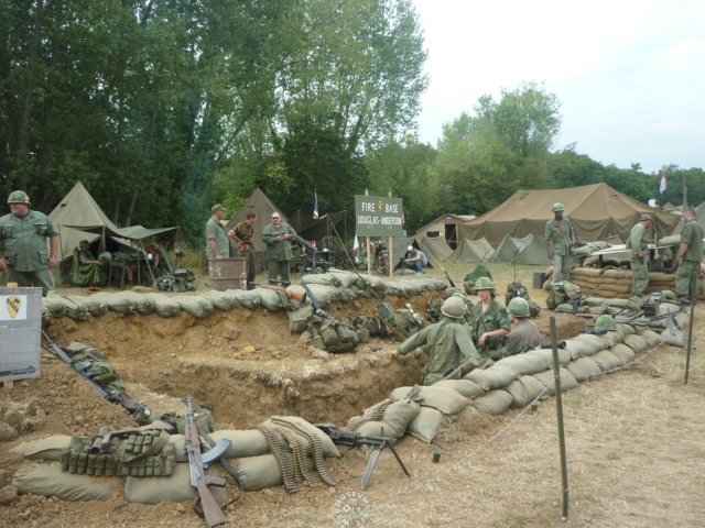uscampinvietnam.jpg